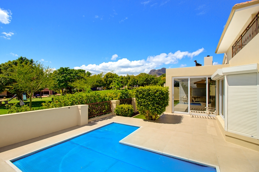 3 Bedroom Property for Sale in Steynsrust Western Cape
